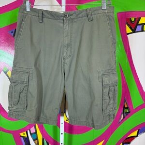 Dockers, Relaxed Fit Cargo Shorts. Size W36. In excellent condition!